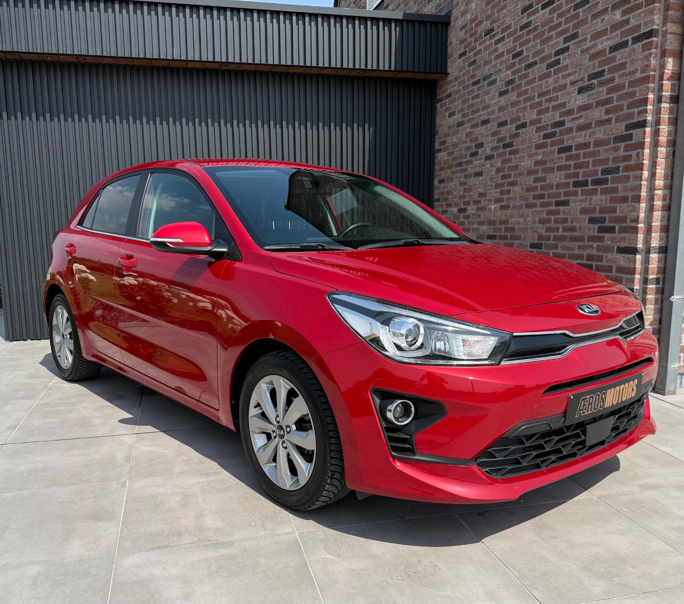 Kia Rio Gt-line (2021) - photo 1