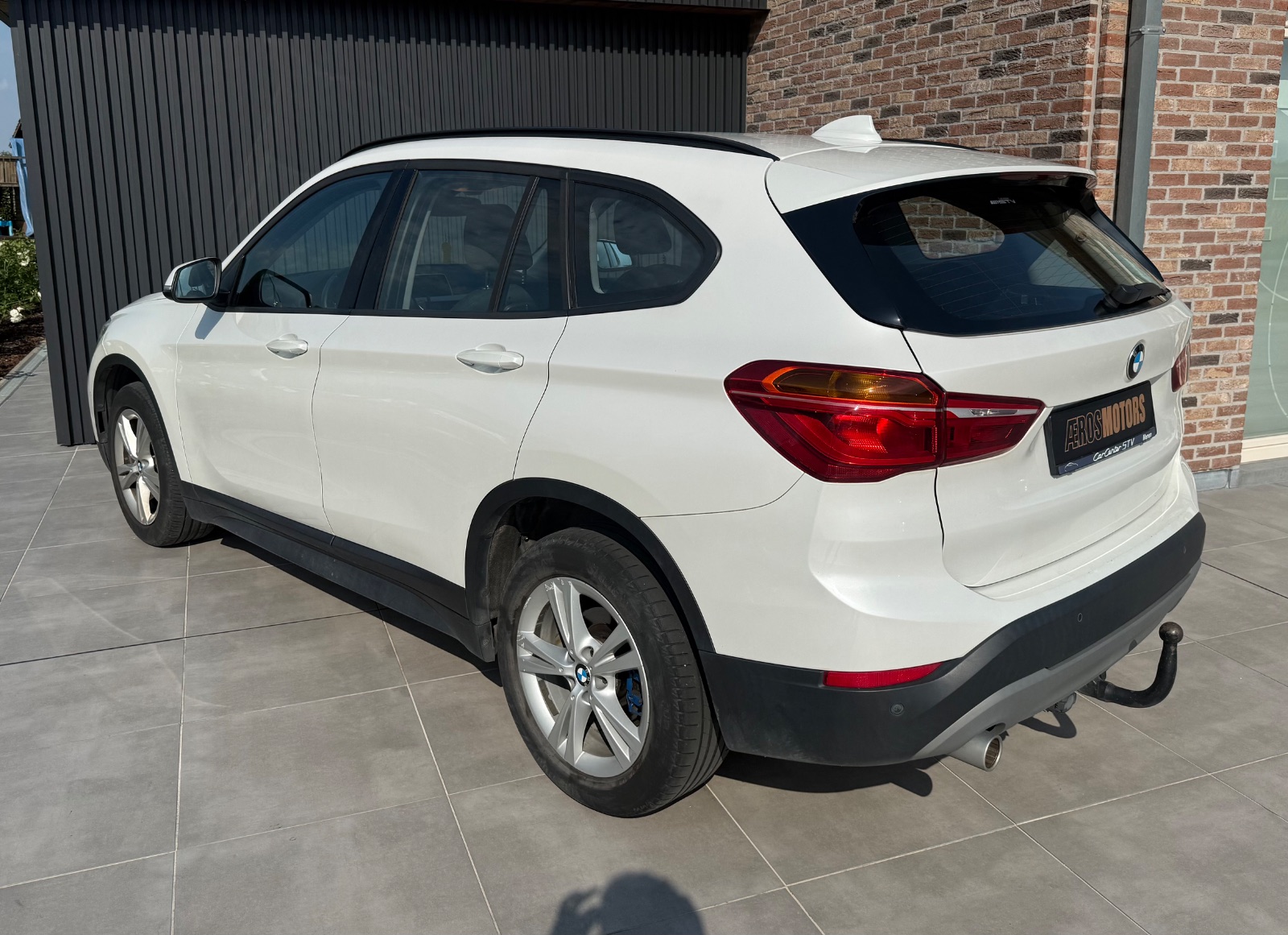 BMW X1 sDrive18i finition Advantage (2018) - photo 3