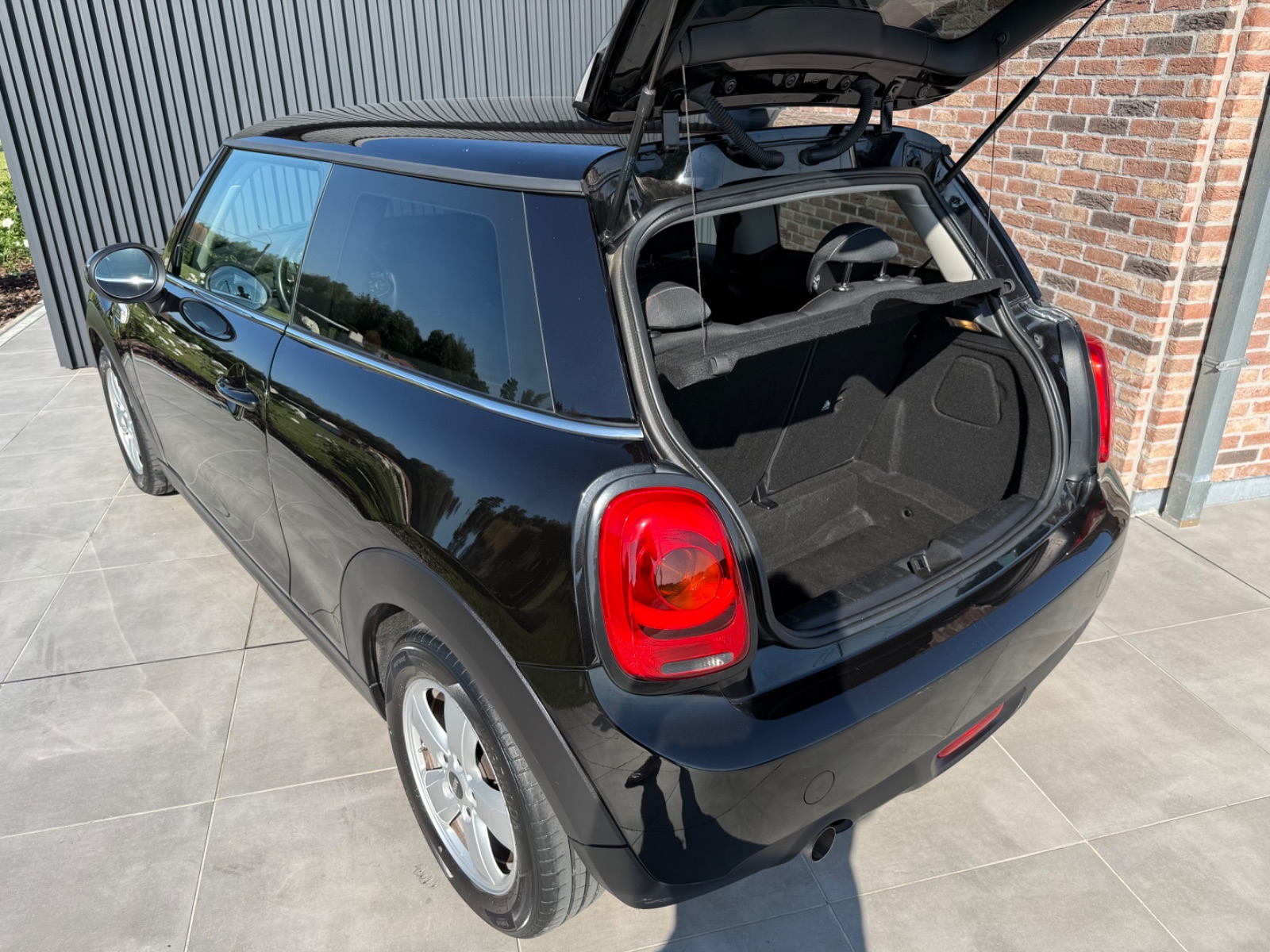 Mini ONE (2018) - photo 6