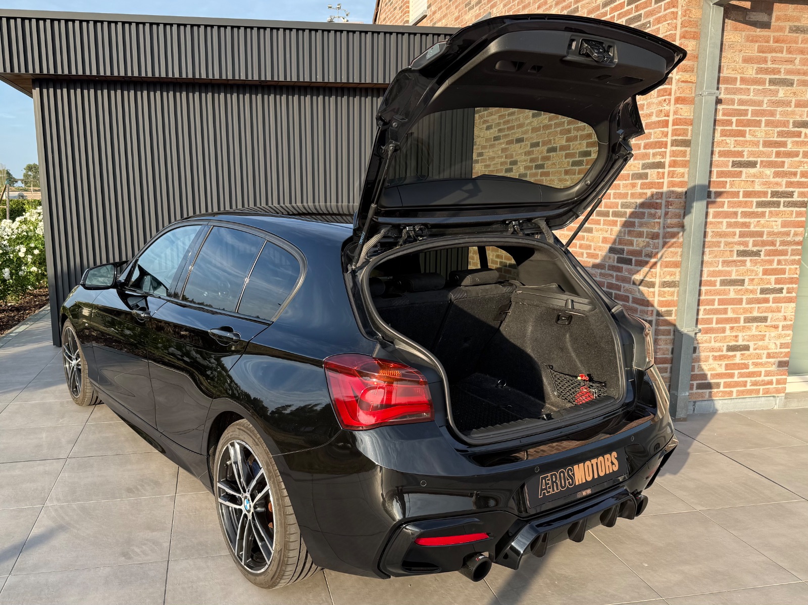 BMW Série 1 BMW 118iA F20 M Sport (2017) - photo 7