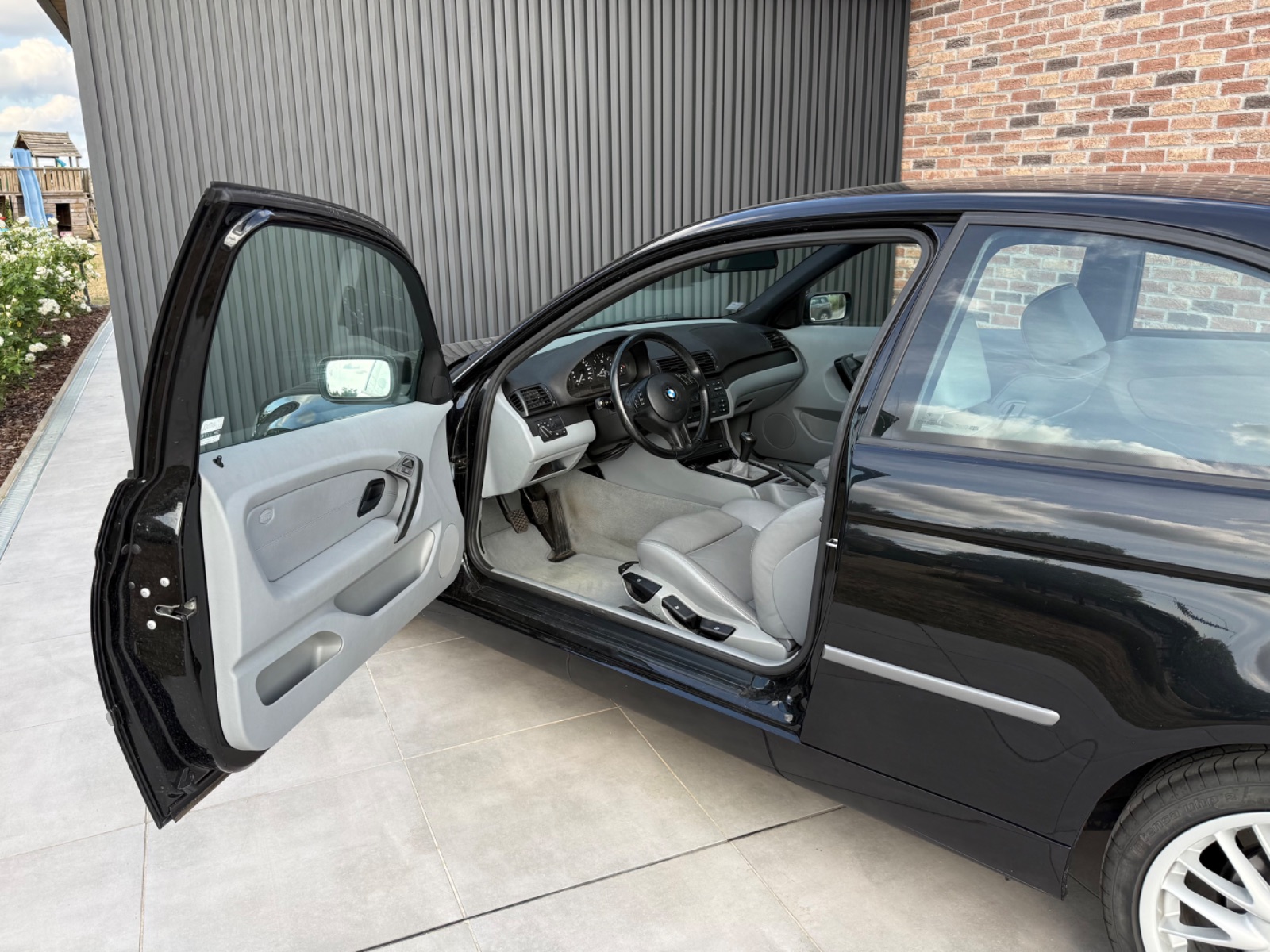 BMW Série 3 325 Ti E46 (2002) - photo 5
