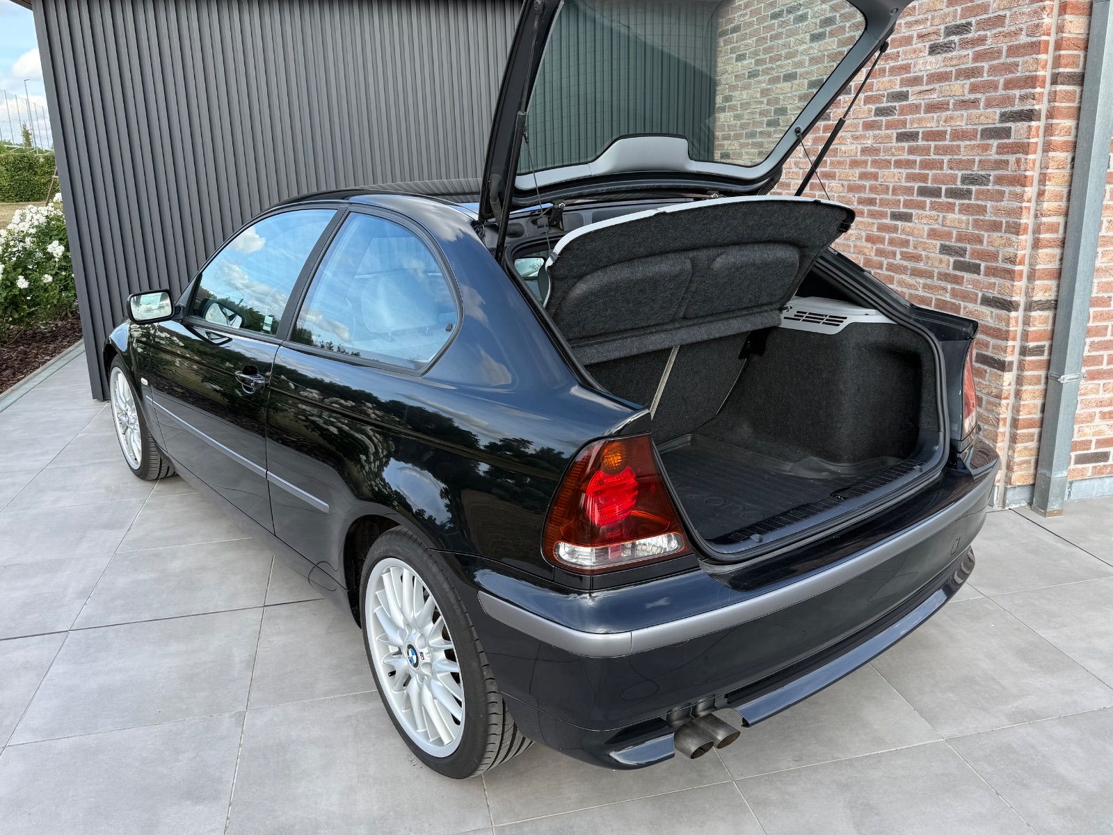 BMW Série 3 325 Ti E46 (2002) - photo 6