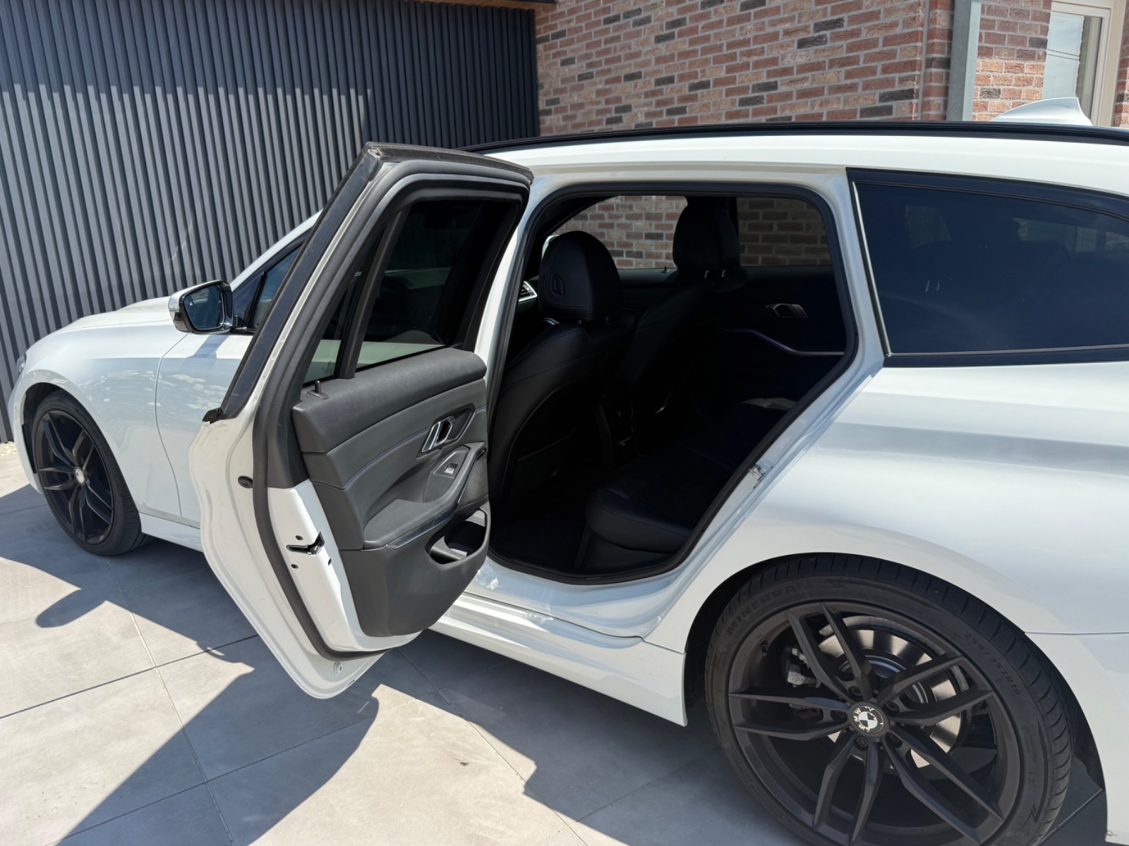 BMW Série 3 BMW 318i Touring G21 (2020) - photo 6