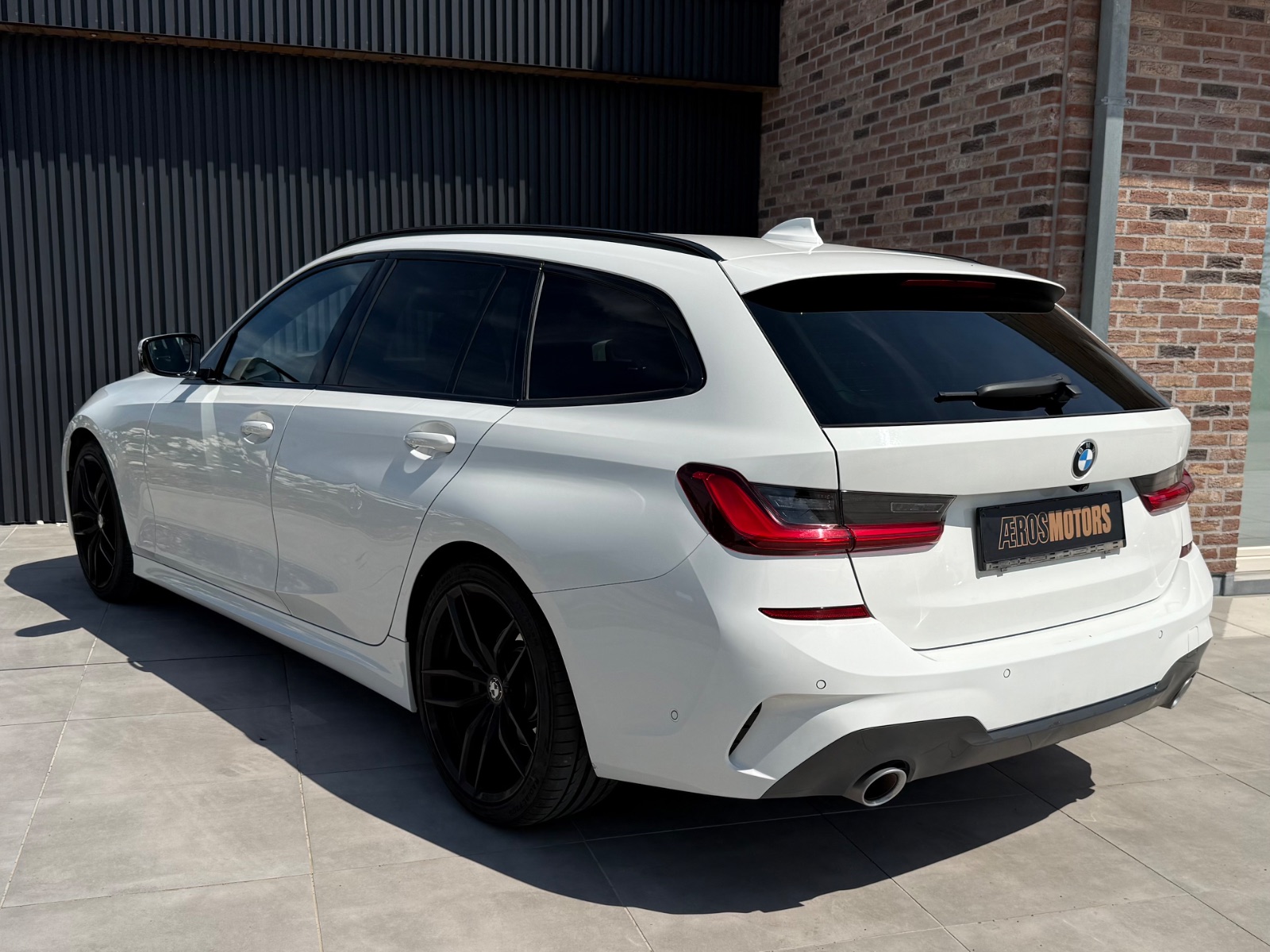 BMW Série 3 BMW 318i Touring G21 (2020) - photo 4