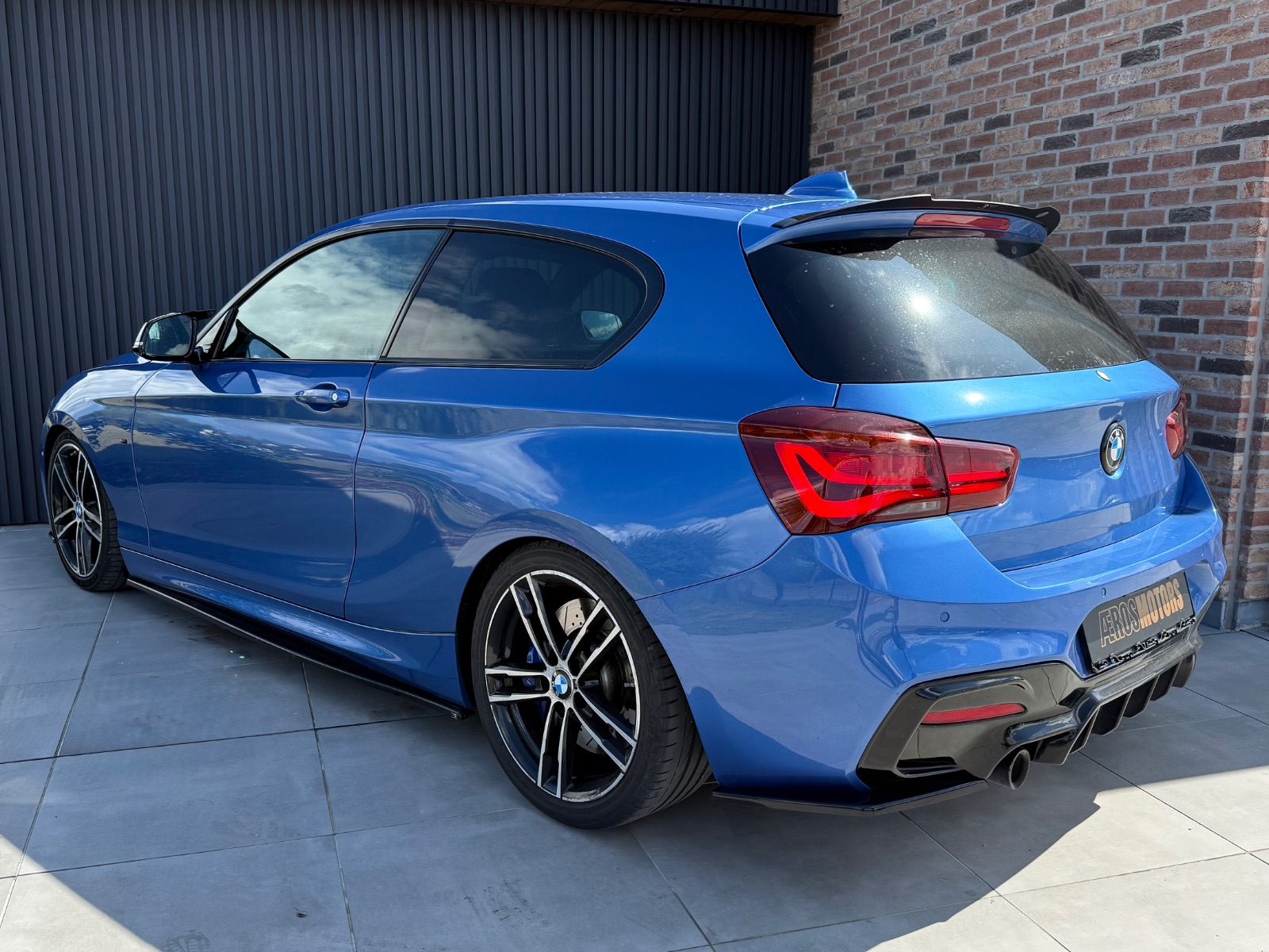 BMW Série 1 M140i (2017) - photo 3