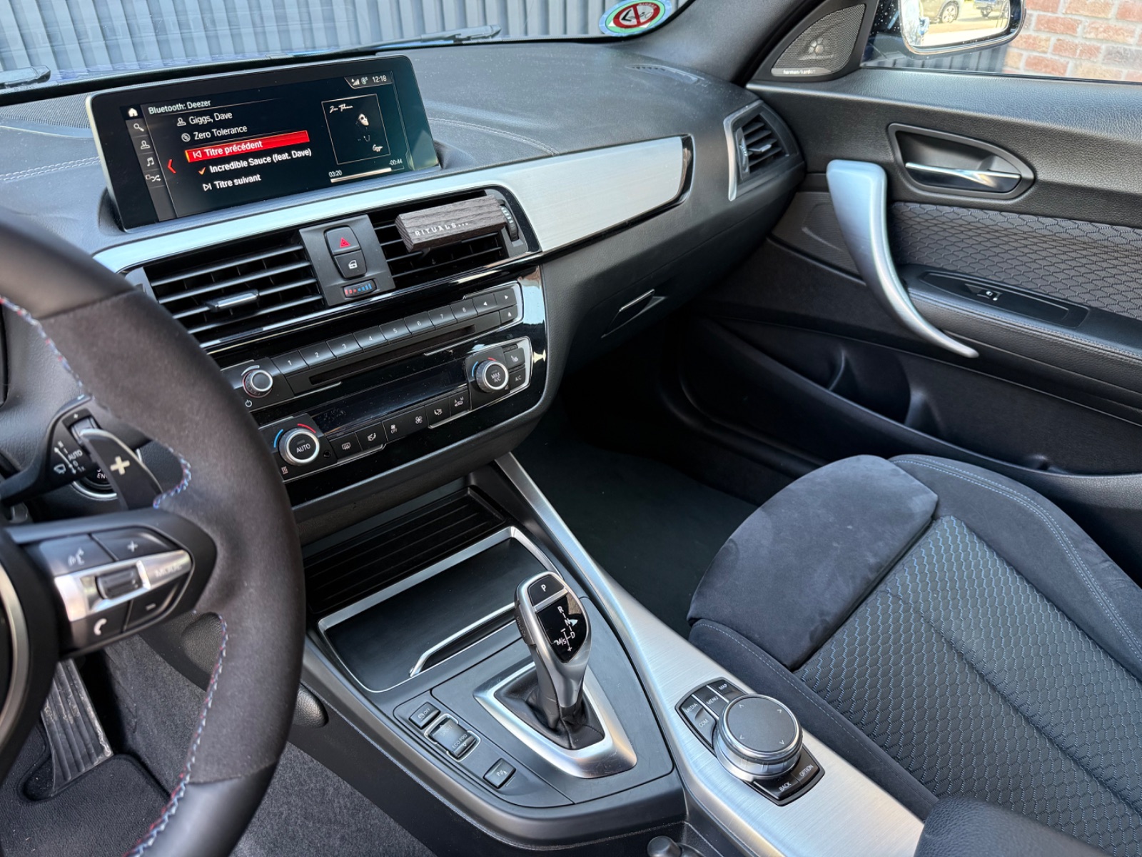 BMW Série 1 M140i (2017) - photo 9