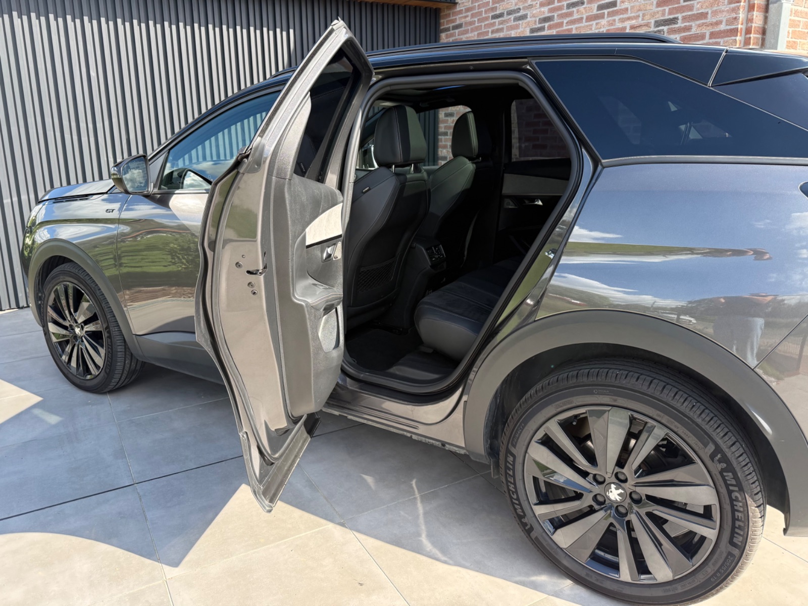 Peugeot 3008 GT-Line (2022) - photo 6