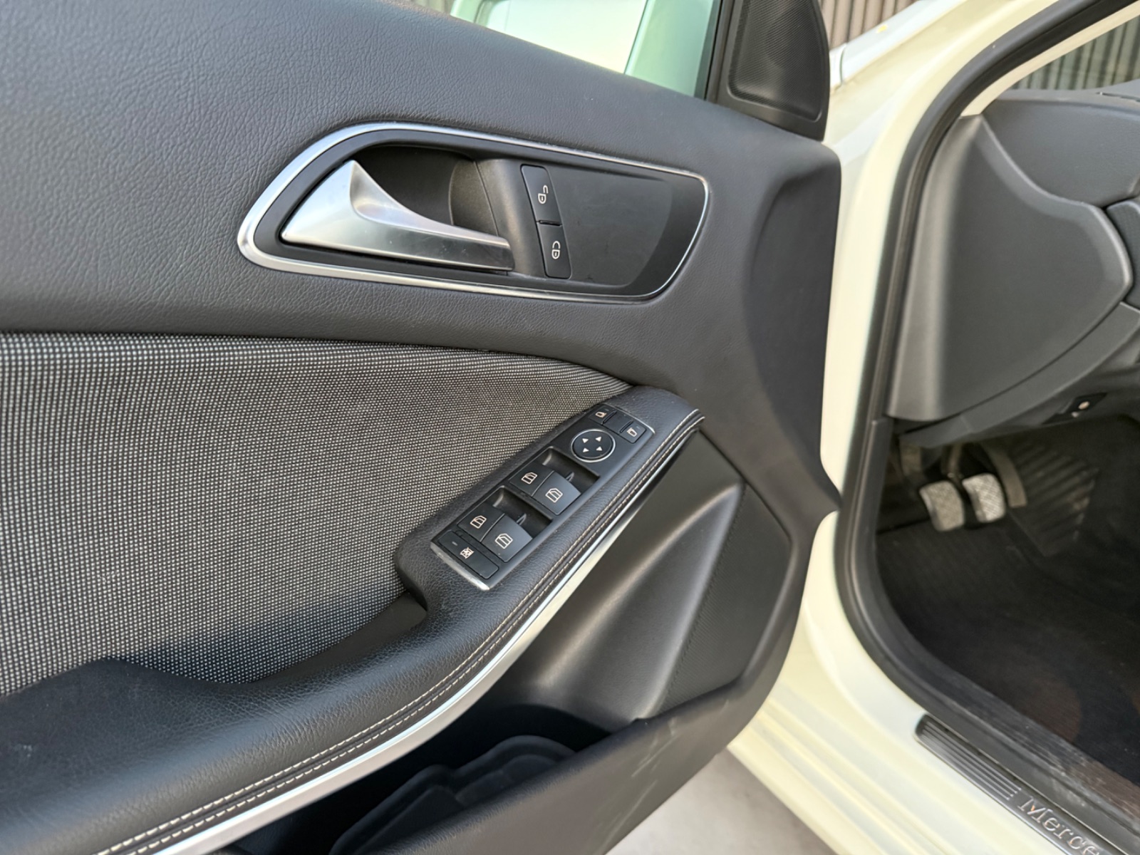 Mercedes-Benz A-Class 180 style (2013) - photo 10